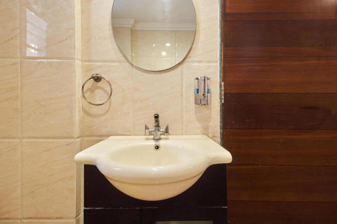 Hotel Shirdi Sai Wada מראה חיצוני תמונה