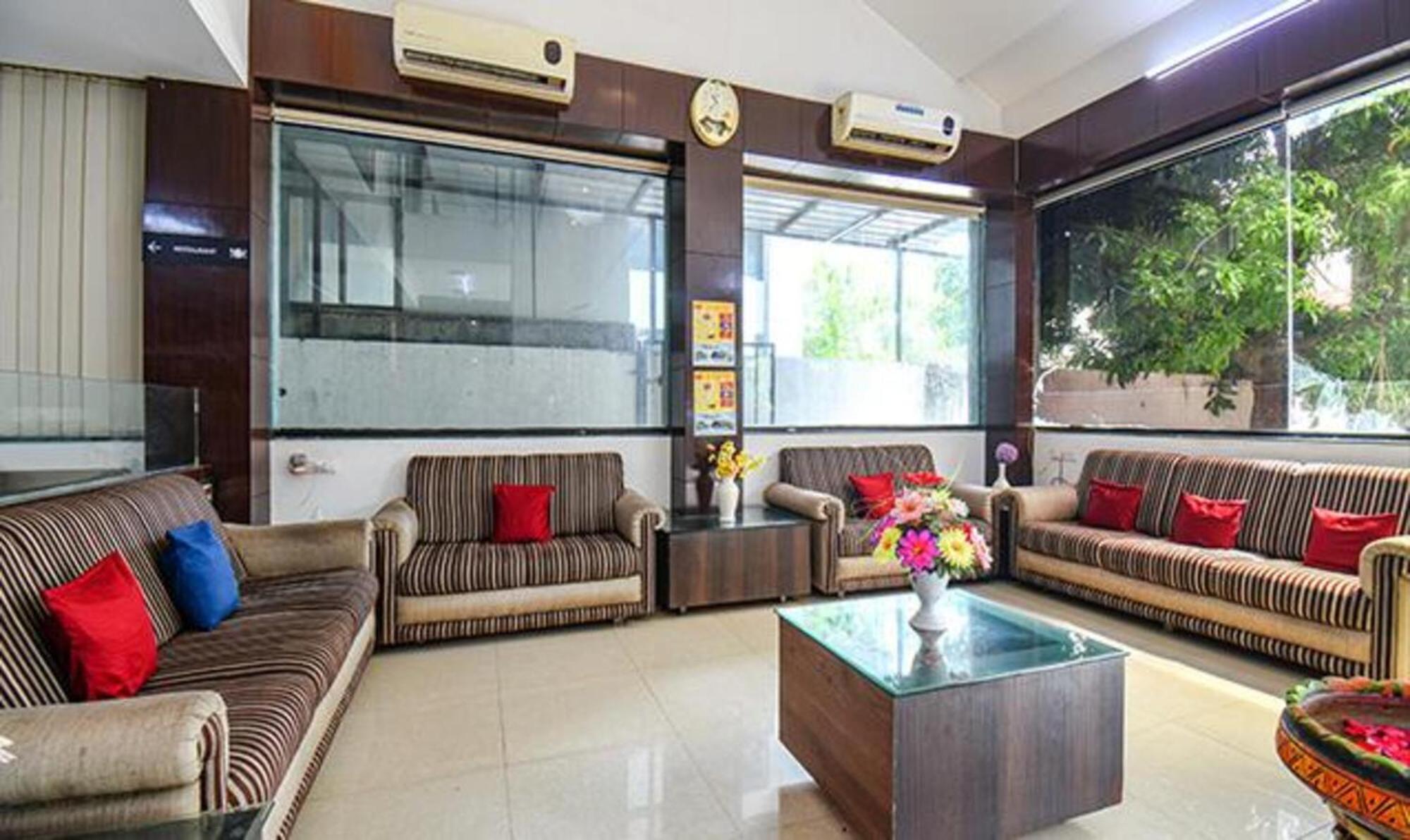 Hotel Shirdi Sai Wada מראה חיצוני תמונה