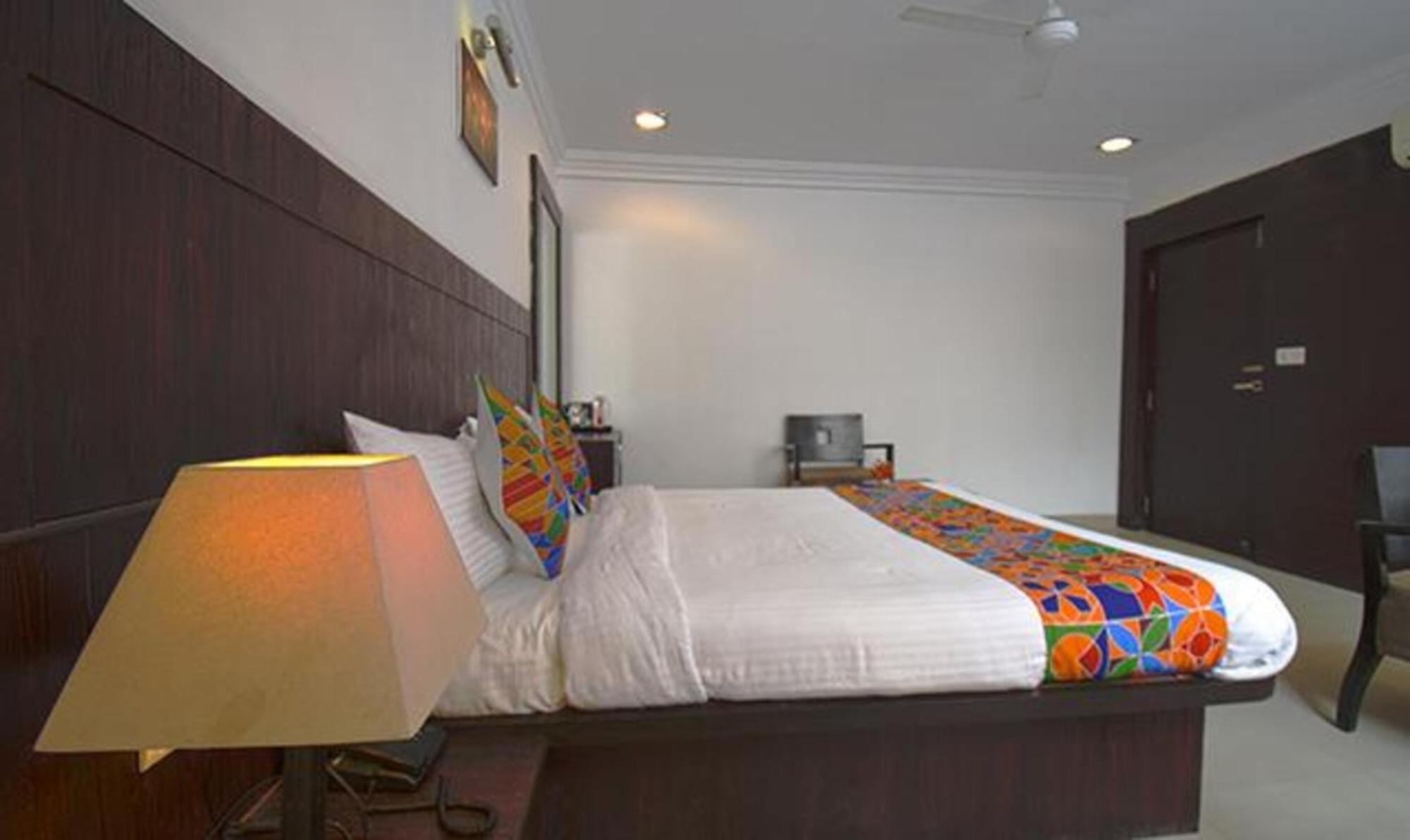 Hotel Shirdi Sai Wada מראה חיצוני תמונה